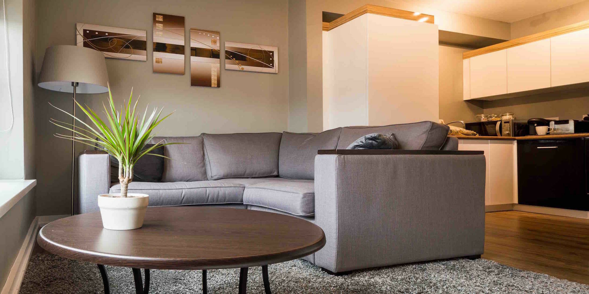 Aaron Wise Apartments Кардиф Екстериор снимка